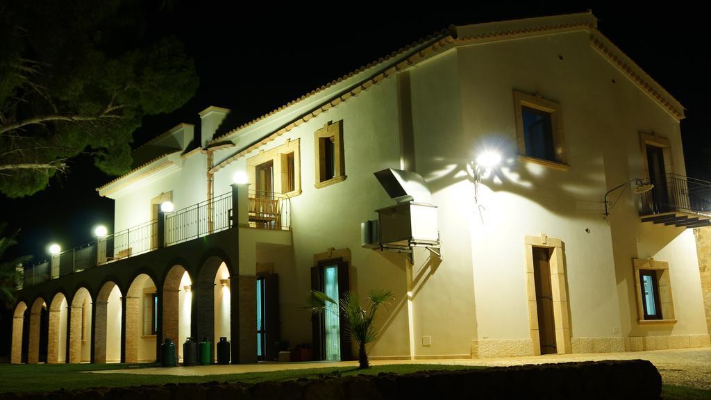 Agriturismo Feudo Muxarello Vila Aragona Exterior foto