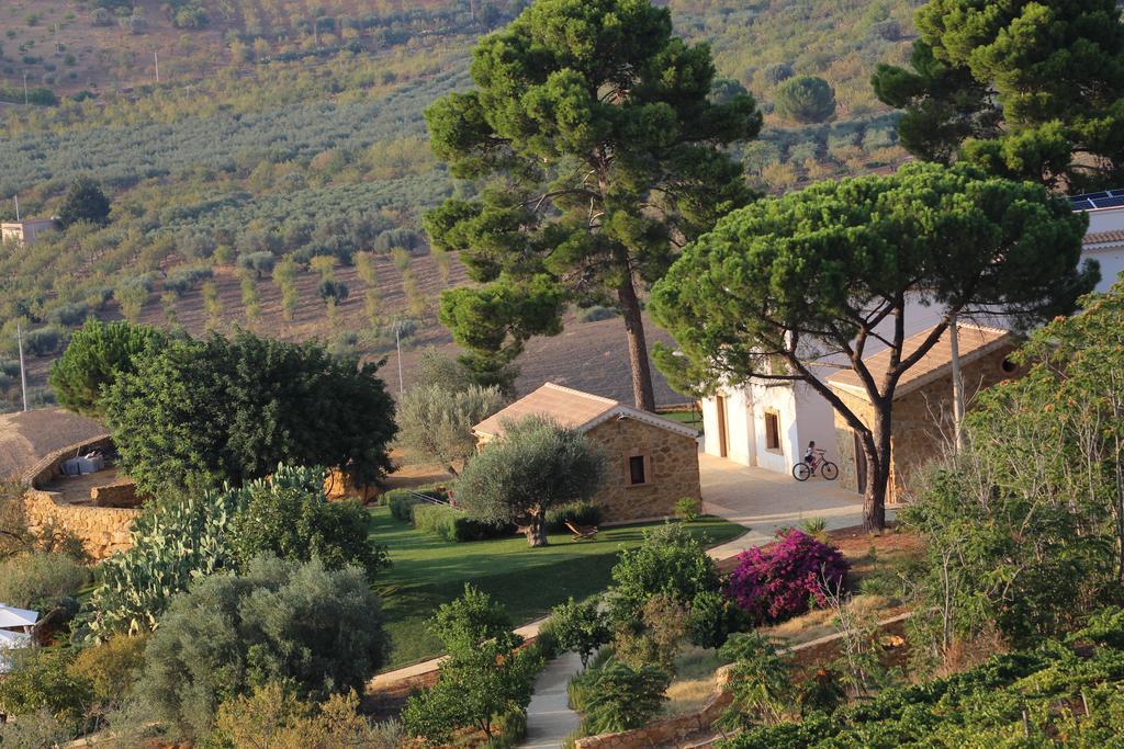 Agriturismo Feudo Muxarello Vila Aragona Exterior foto